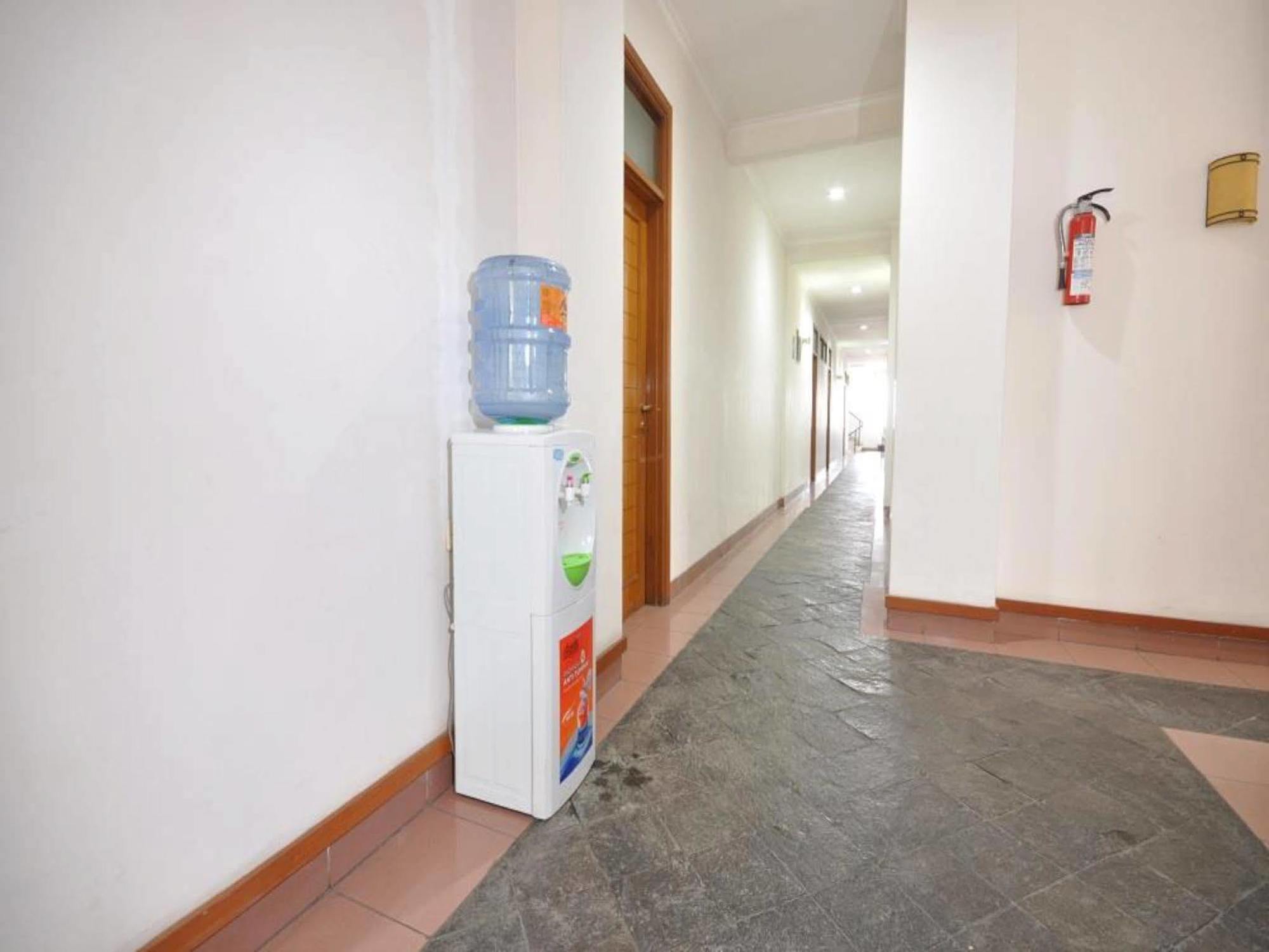 Caryota Hotel Bandung Bagian luar foto