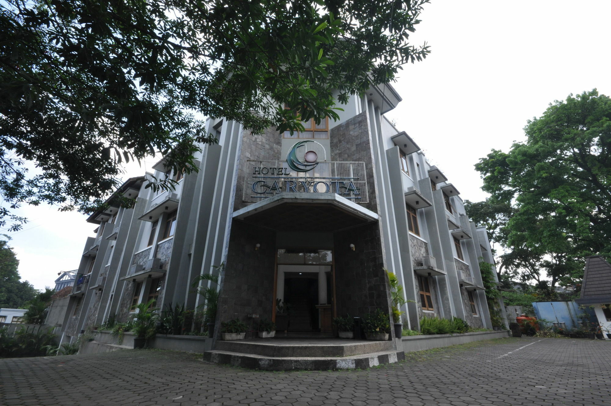 Caryota Hotel Bandung Bagian luar foto